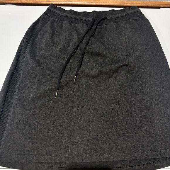 Lululemon Casual Cotton-Blend Skirt — Dark Charcoal Gray — Size 8 - Picture 5 of 5